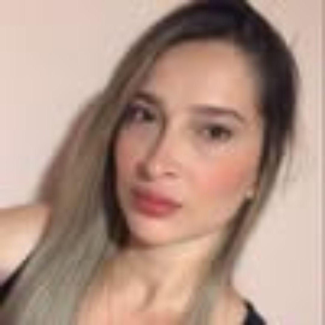 <strong>Valentina S.</strong>